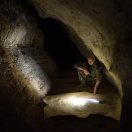 Внутри пещеры Ставрикайская